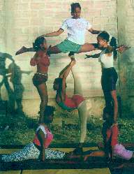 Pyramid (� Lisbet Helleberg)