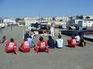 De vrais marins entendent un des leurs.