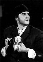 &copy; Ruben Gonzales